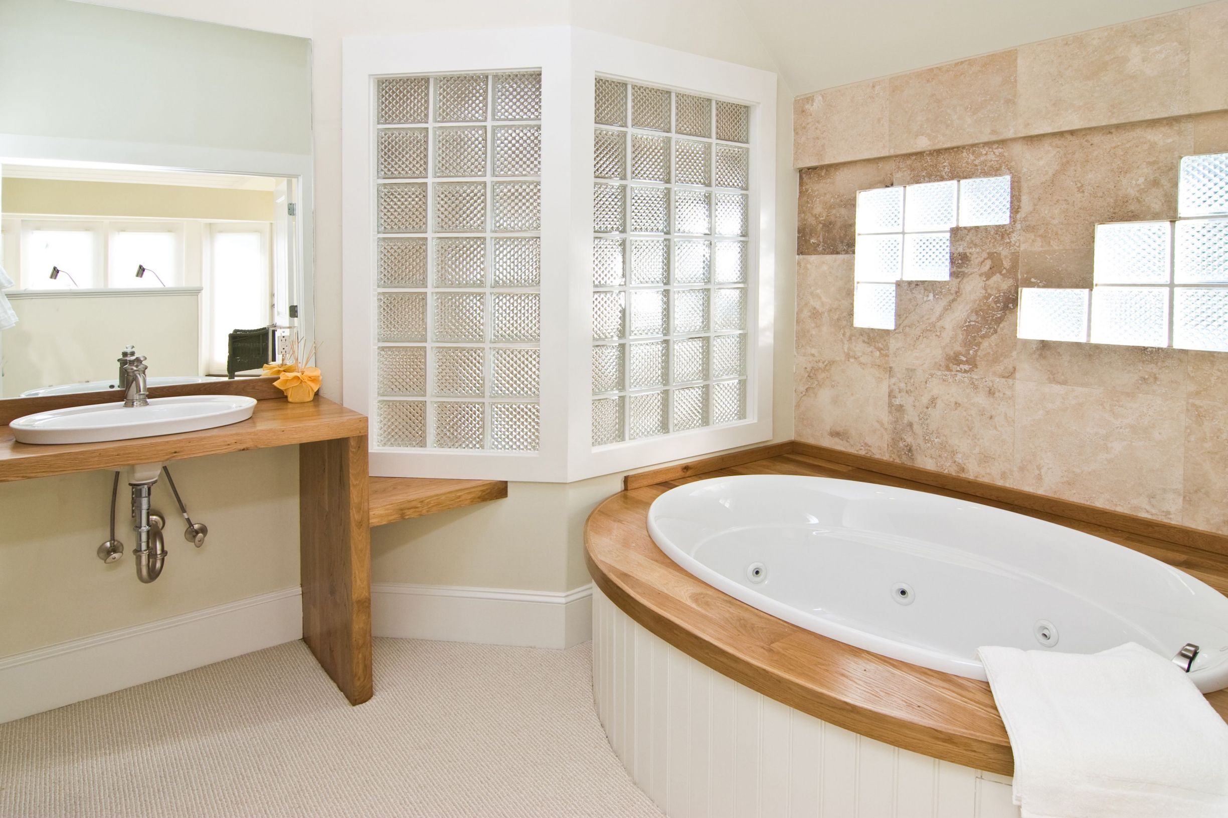 4 Useful Benefits Related to Bathroom Remodeling in The Villages