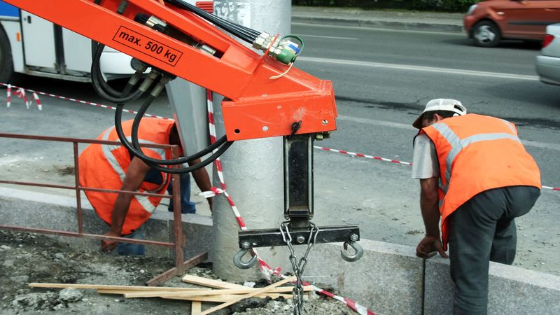 Learn How Asphalt Paving Contractors in Princeton, NJ Improve Driveway Lifespan and Value