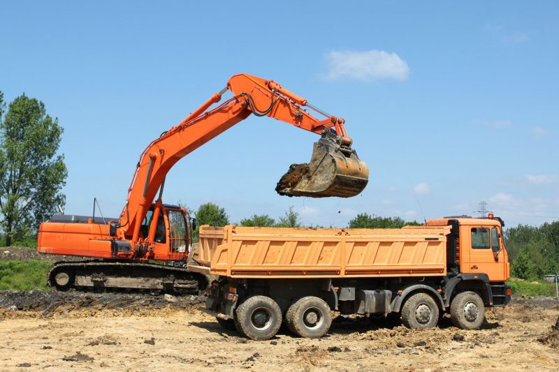 Simplify Your Project Cleanup with construction waste containers rental in Hampton, GA solutions