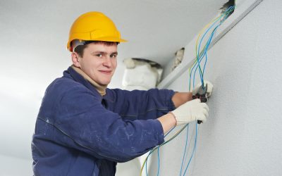 Why You Should Hire a Qualified Electrician over Making Your Own Repairs