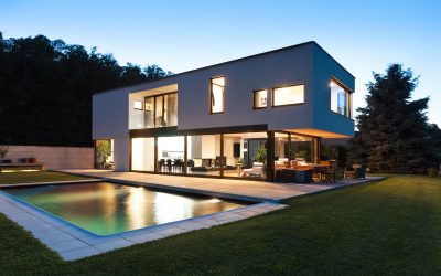 Begin Your Dream Life Near Water With Waterfront Property For Sale in The Moorings, FL
