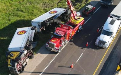 Why a Heavy Duty Towing Truck in Lake Charles, LA, Is Essential for Commercial Transport